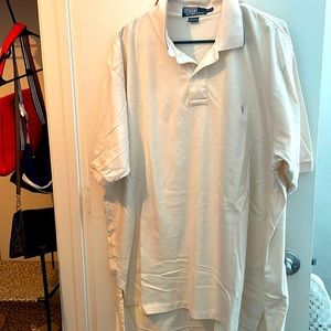 Ralph Lauren men’s polo shirt in cream color. Size:XXL